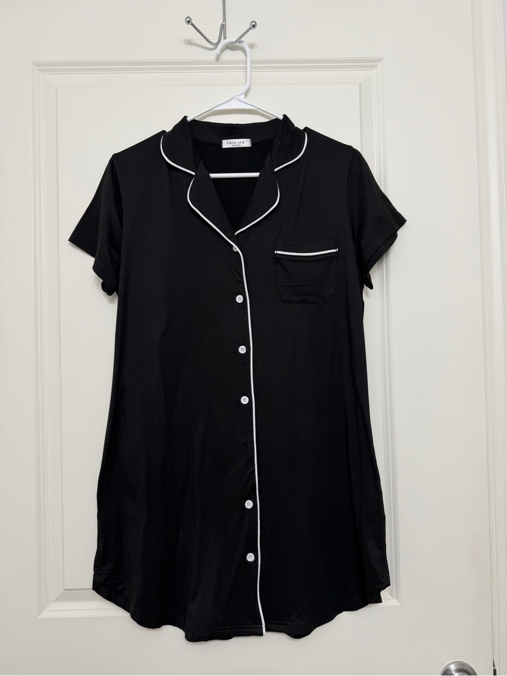 Pajama Classic Black Short-Sleeve Button-Front Sleep Shirt with White Piping